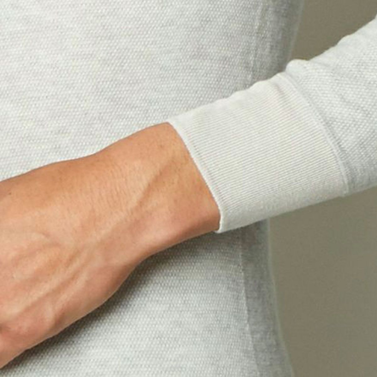 粋肌着 温仕立て 長袖V首シャツ