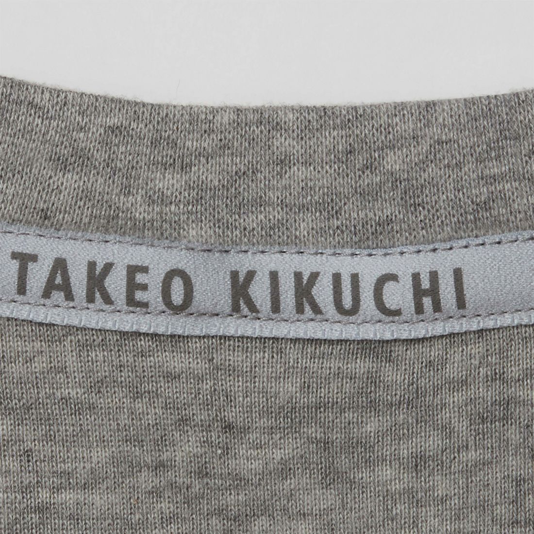 タケオキクチ　スリーブレスVネックシャツ