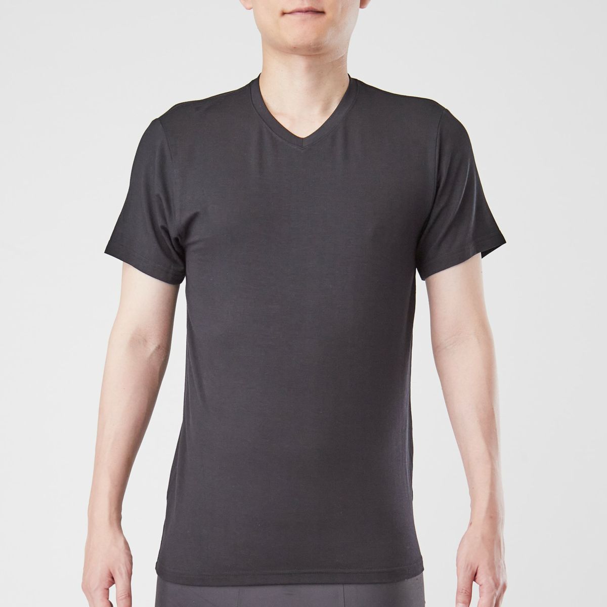 【TEMPUR】 半袖Ｖ首ｼｬﾂ