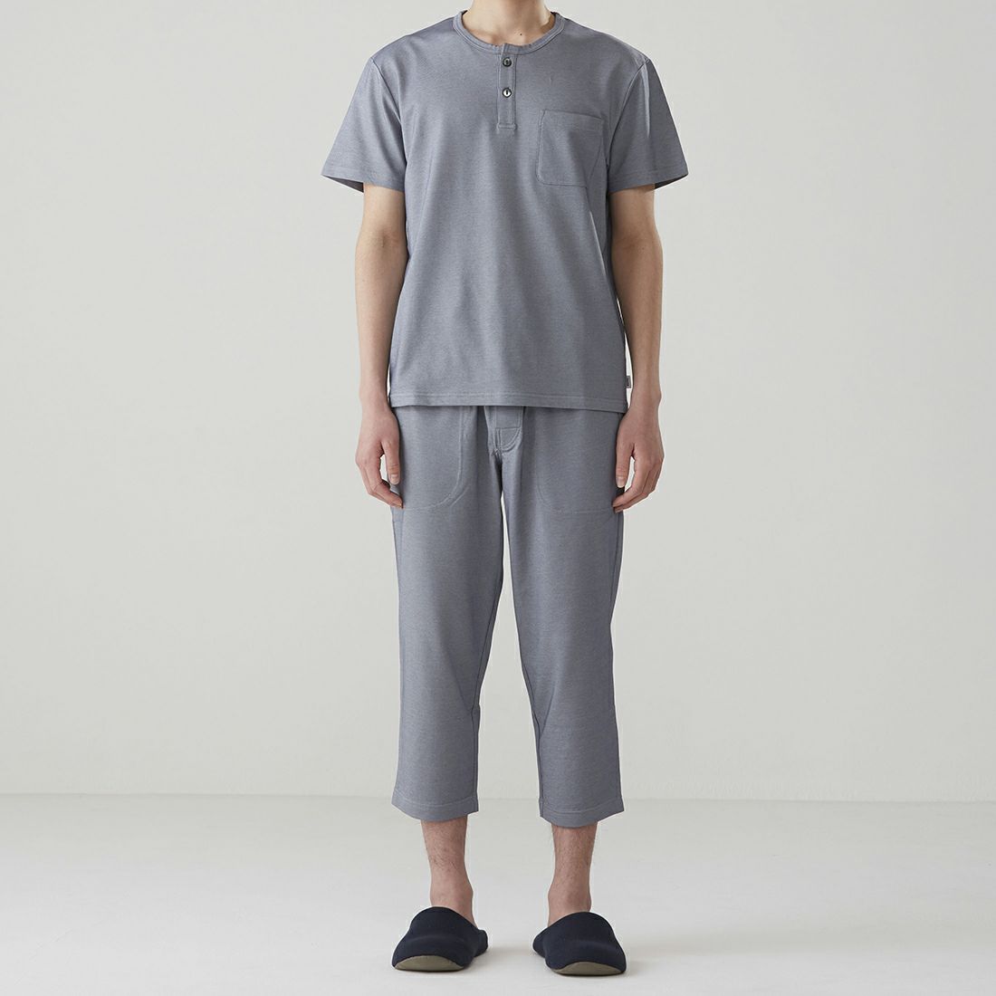 タケオキクチ　前開き７分丈パンツ