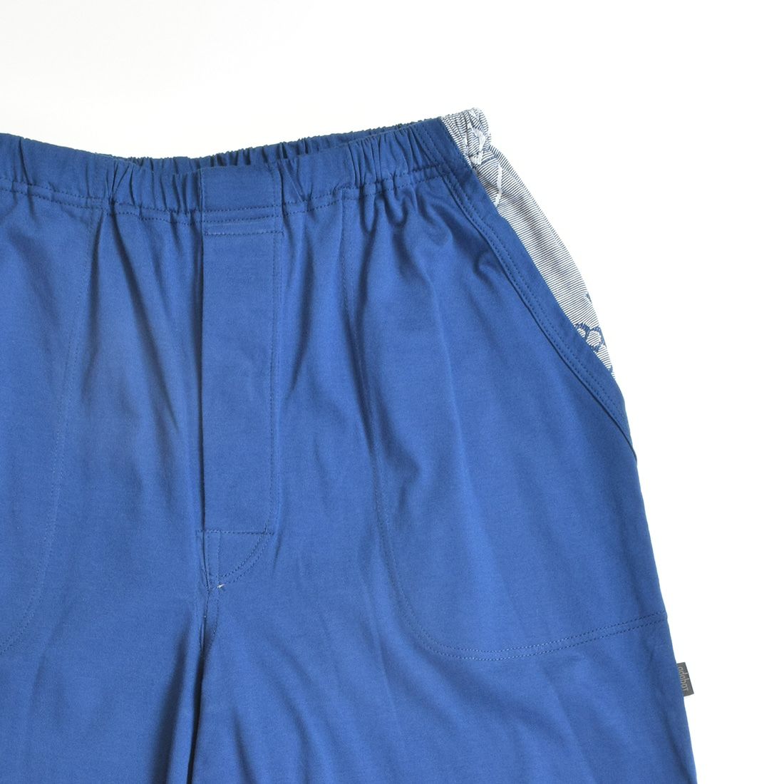 アダバット　長袖ヘンリーネックニットパジャマ