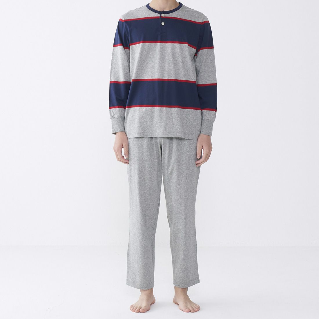 ケオキクチ　長袖ヘンリーネックシャツ