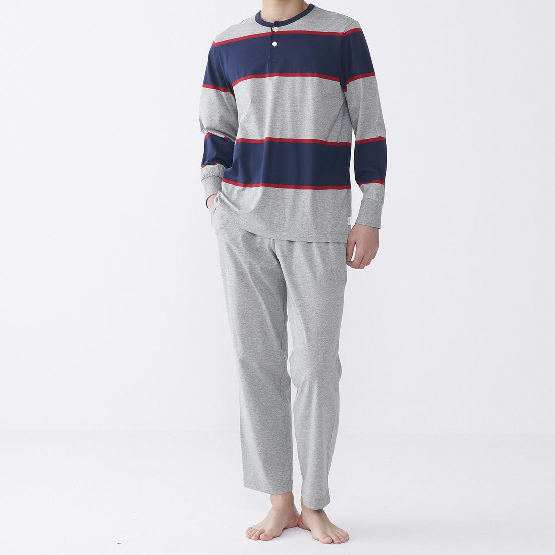 テーパードロングパンツ