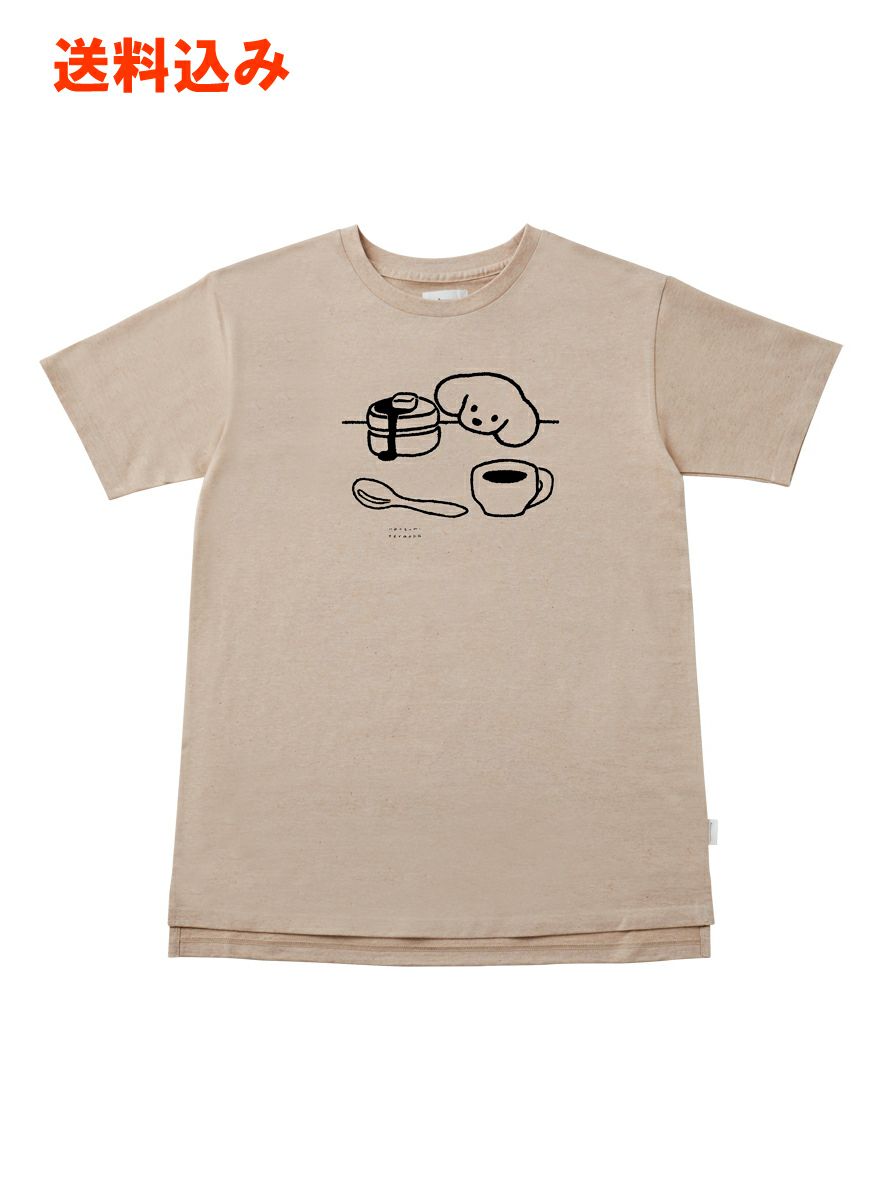 レディースチュニックTシャツ ケーキを見つめる犬モノトーン