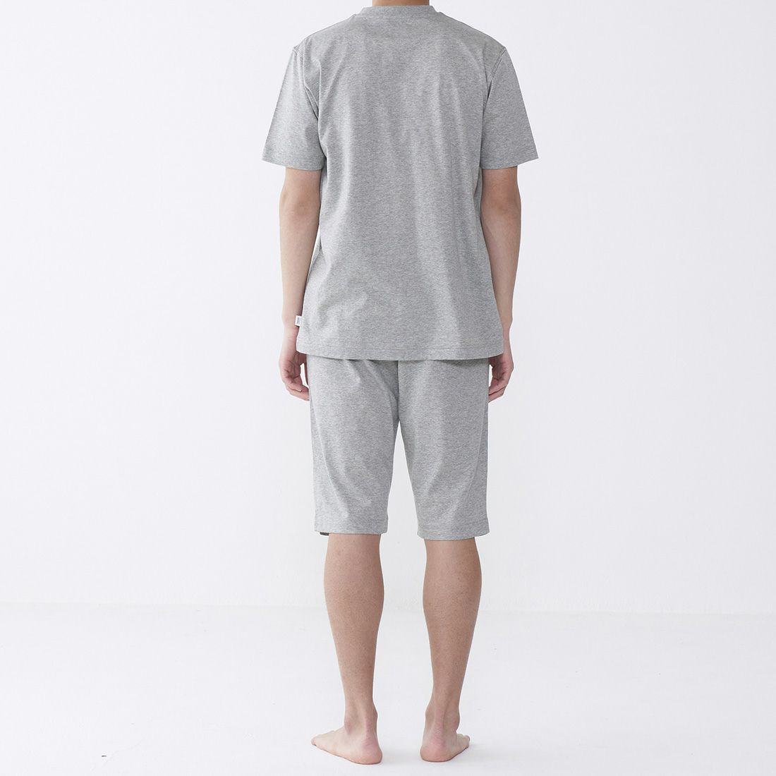 タケオキクチ　半袖Ｖネックシャツ