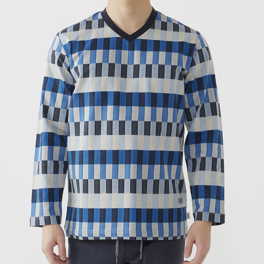 タケオキクチ　長袖Vネックシャツ