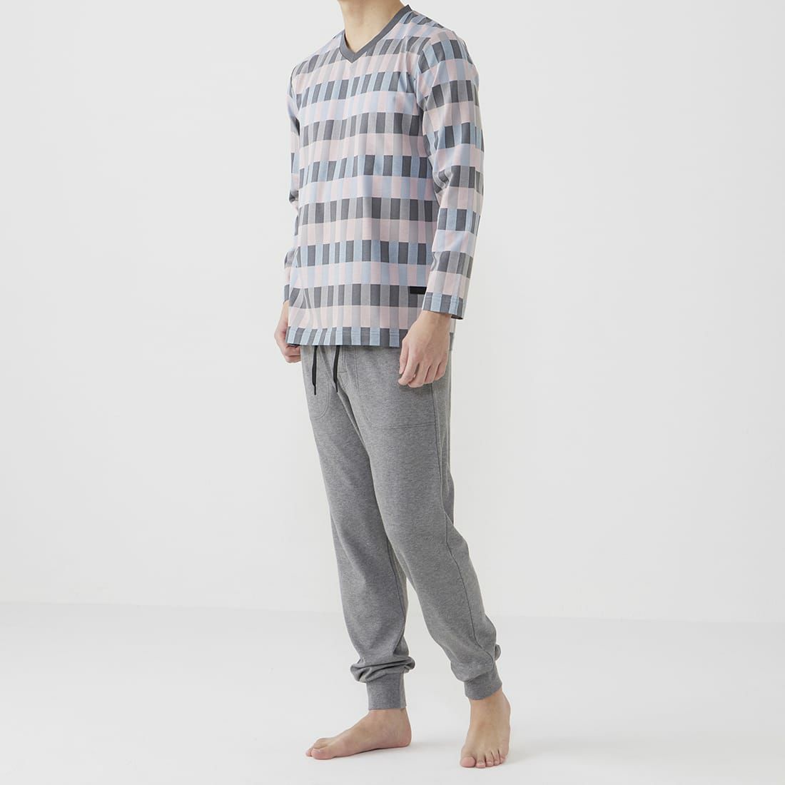 タケオキクチ　長袖Vネックシャツ