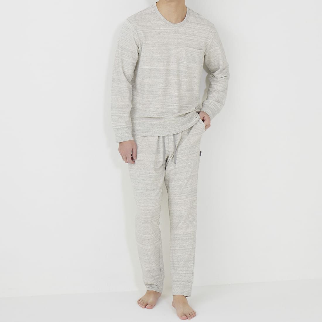 エポカ ウォモ 前開リブテーパードパンツ