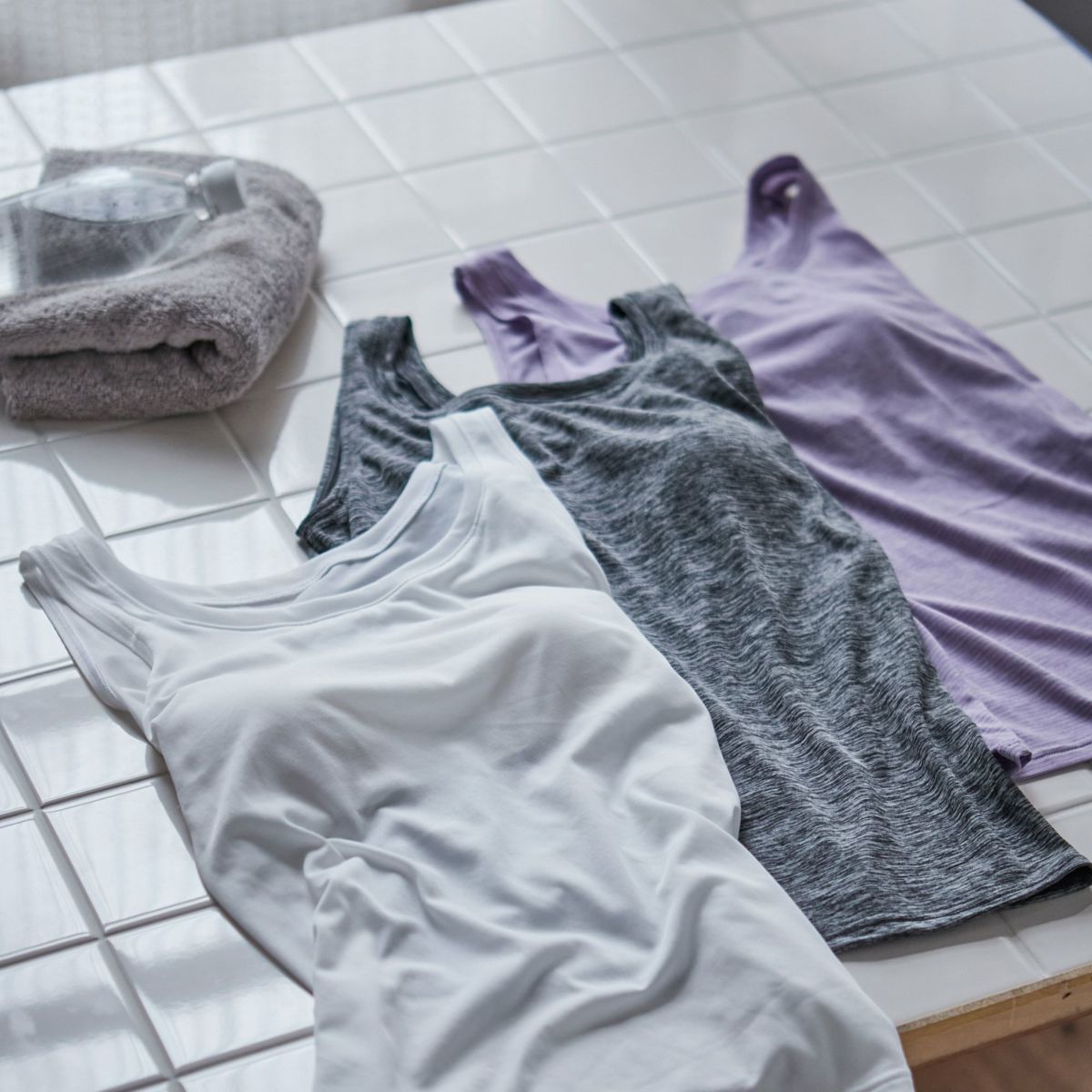 BREEZE/DRY レディース 中いれカップ付きタンクトップ