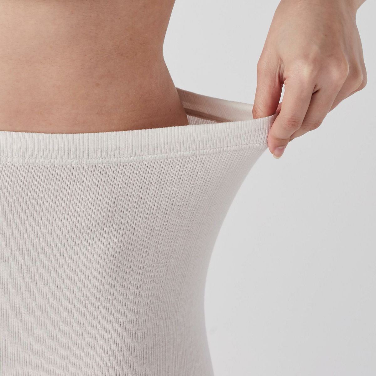 肌ごころ すぅーCOTTON 綿100％針抜き 8分丈ボトム