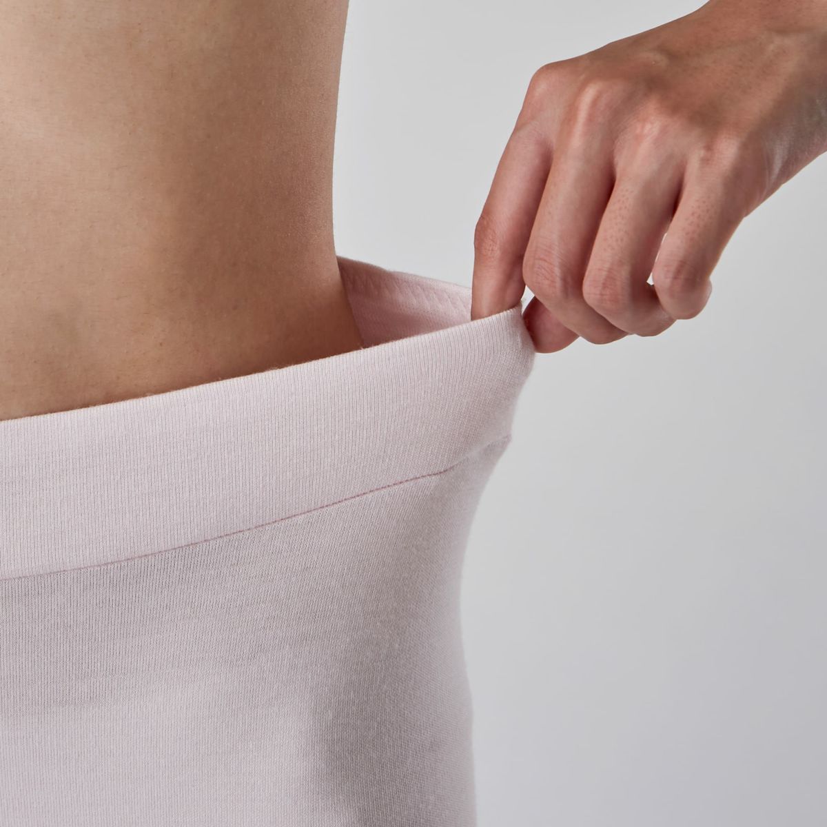 【シルク女子】ふわりあったか 8分丈ボトム