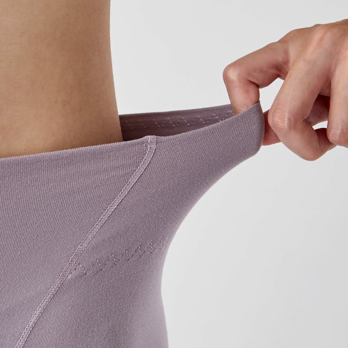 温活 Beauty お腹＆骨盤＆ヒップ トリプルサポート 5分丈 ボトム