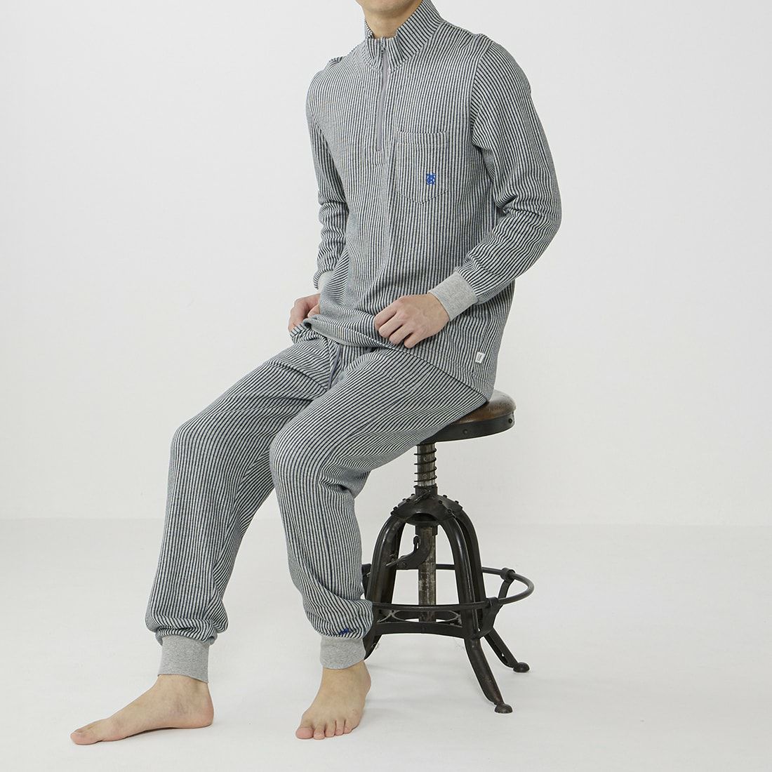 タケオキクチ 長袖ジップハイネックシャツ