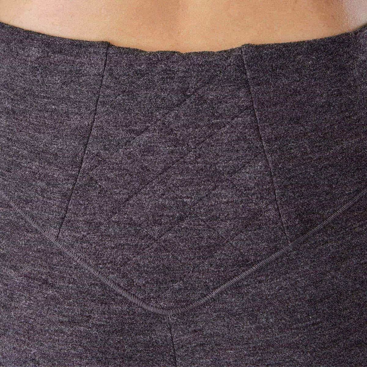 温活 Beauty 仙骨遠赤キルト付きお腹＆腰回りサポート 2分丈