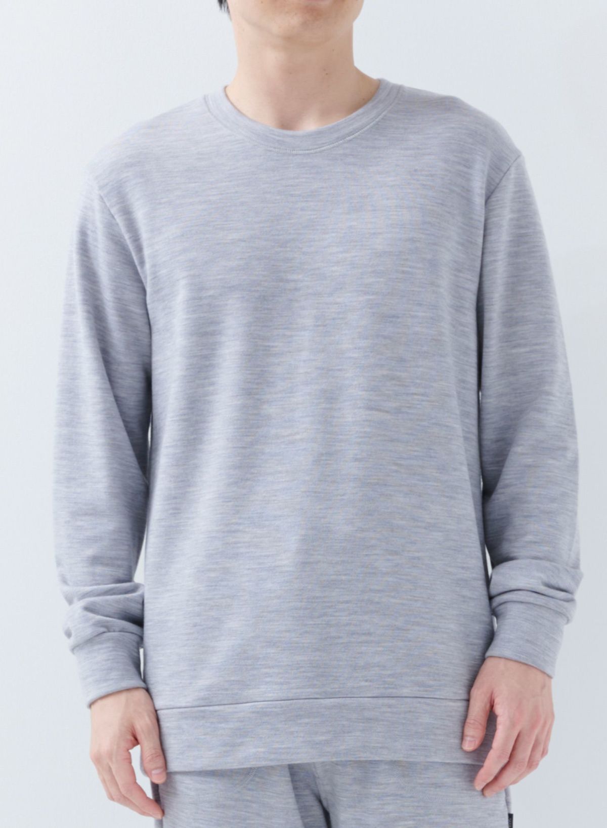 ファインメリノウール 長袖クルーネック