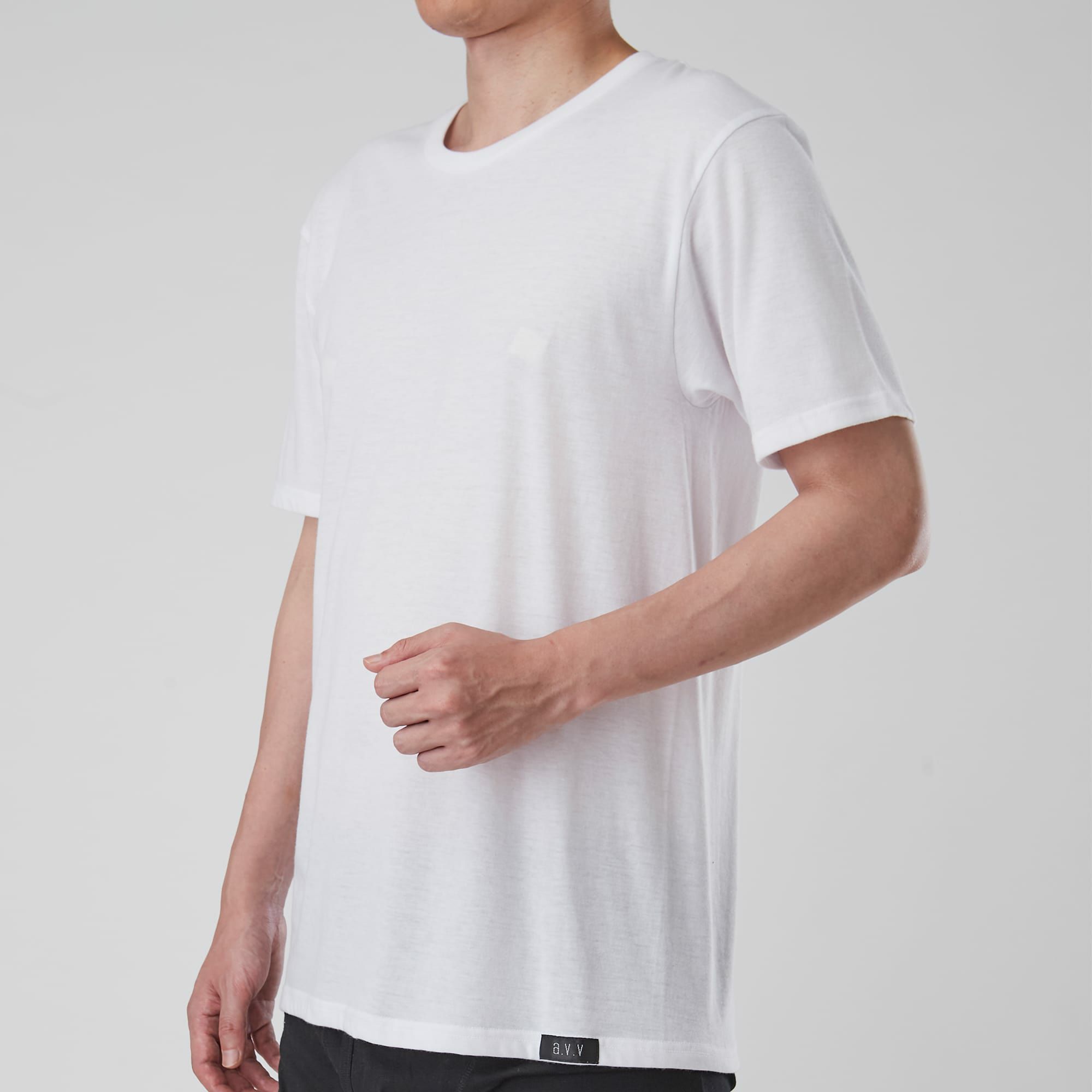a.v.v 半袖丸首Ｔシャツ