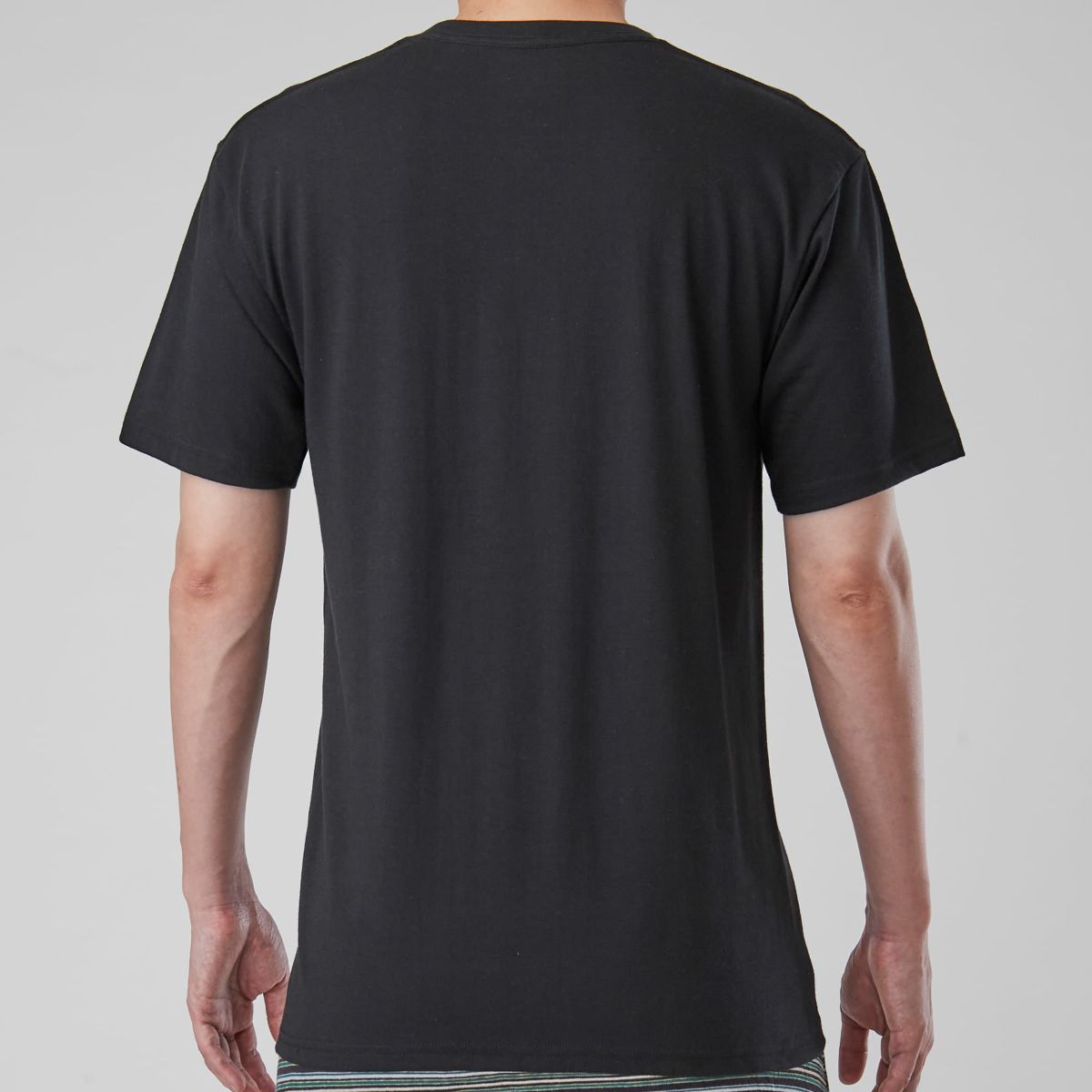 a.v.v 半袖丸首Ｔシャツ