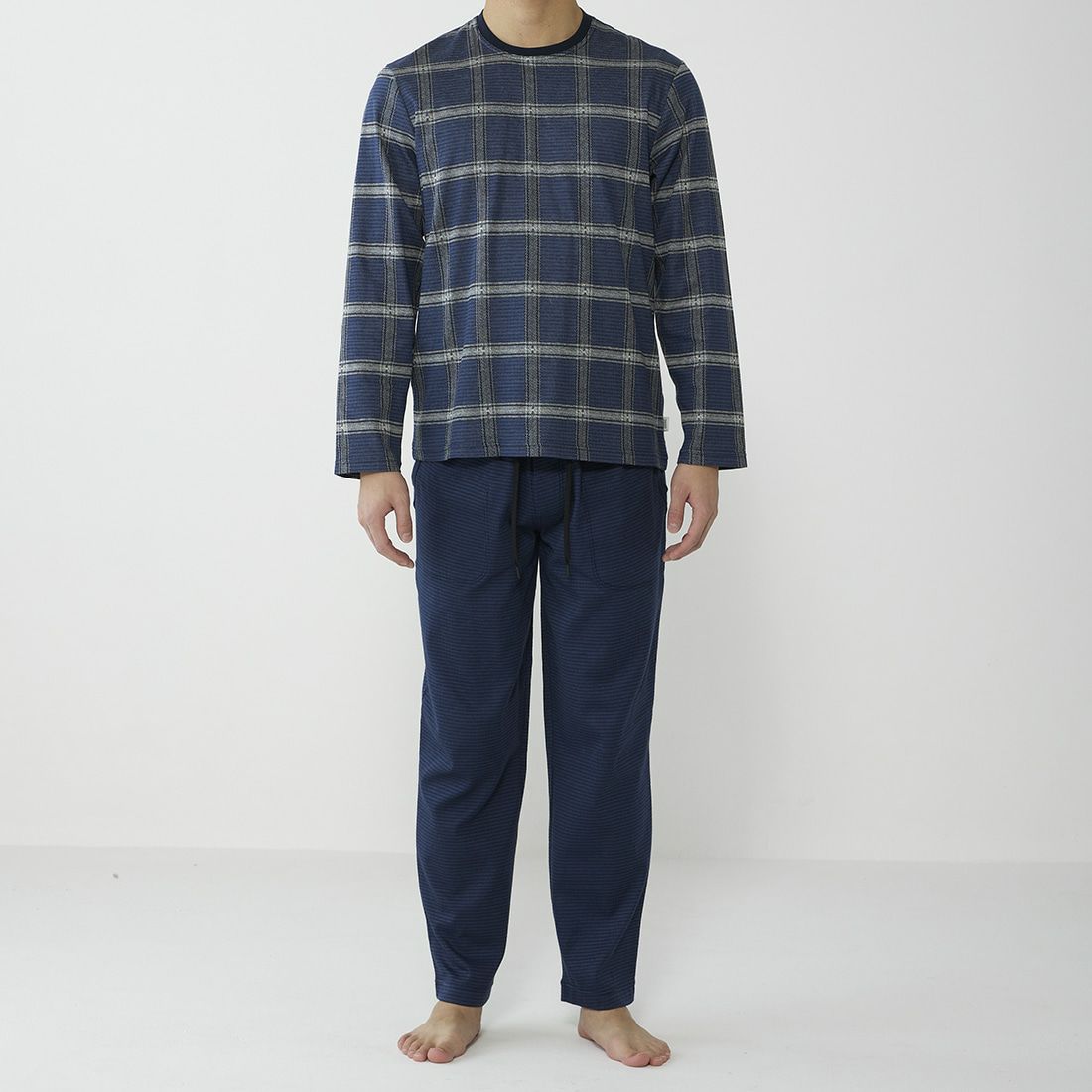 長袖クルーネックシャツ