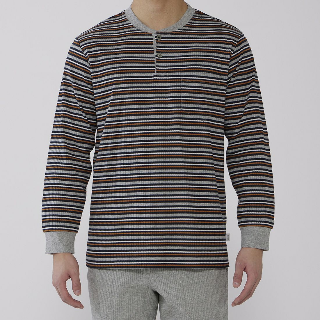 タケオキクチ　長袖ヘンリーネックパジャマ