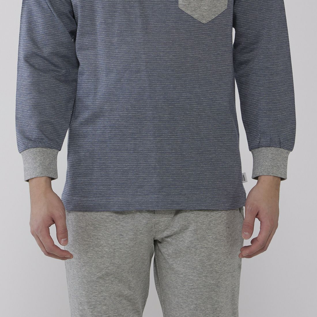 タケオキクチ　長袖ヘンリーネックパジャマ