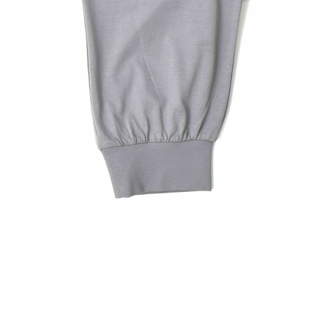 アダバット 長袖ニットパジャマ