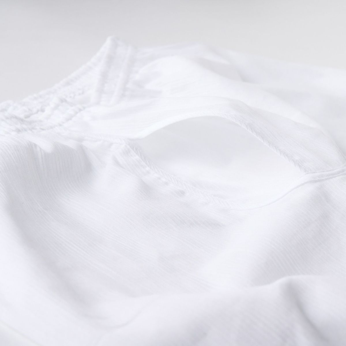 三つ桃クレープ 綿80％ 麻20％ 前開きロンパン