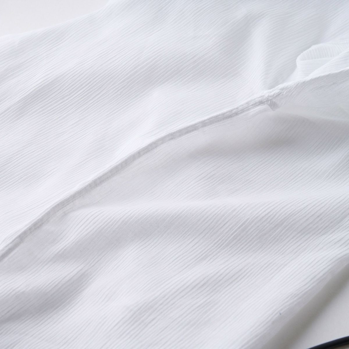 三つ桃クレープ 綿80％ 麻20％ 前開きロンパン