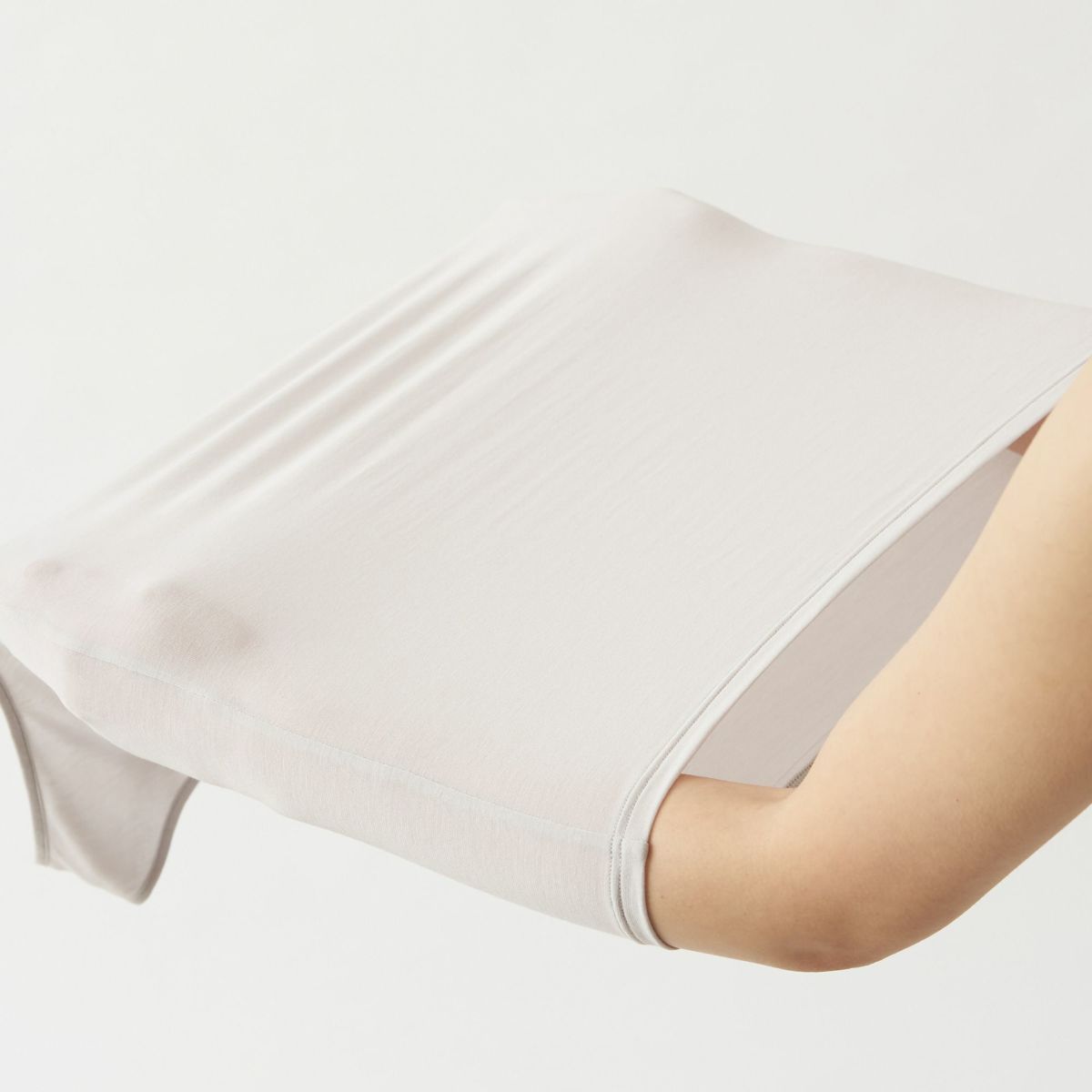 Saratto LAB. シルク入り放熱フレンチ袖 