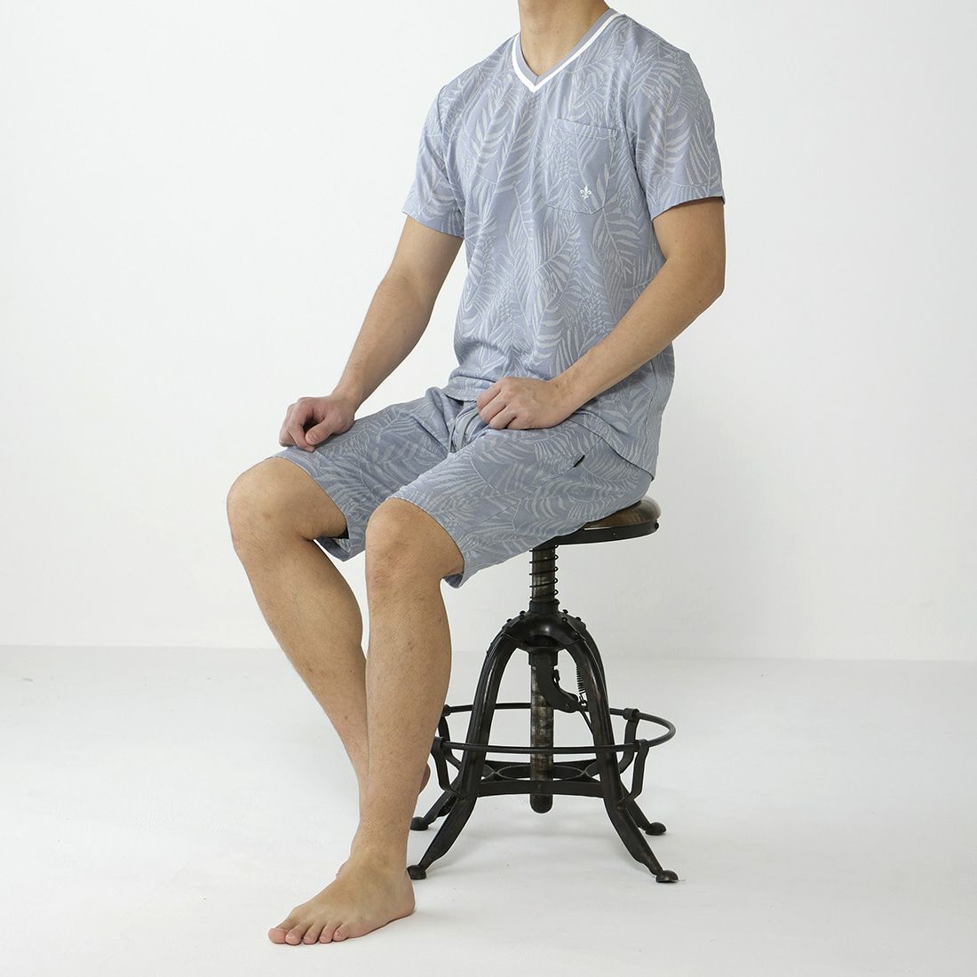 エポカ ウォモ 半袖Ｖネック