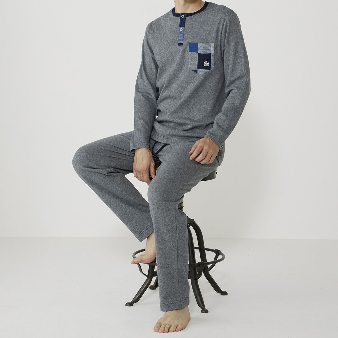 タケオキクチ 長袖ヘンリーネックシャツ