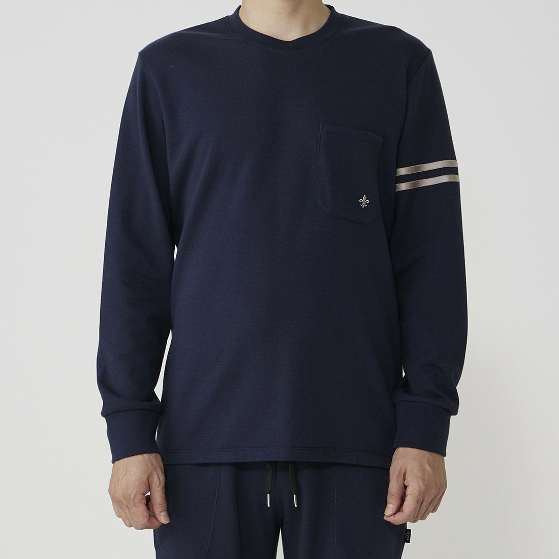 エポカ ウォモ 長袖クルーネック