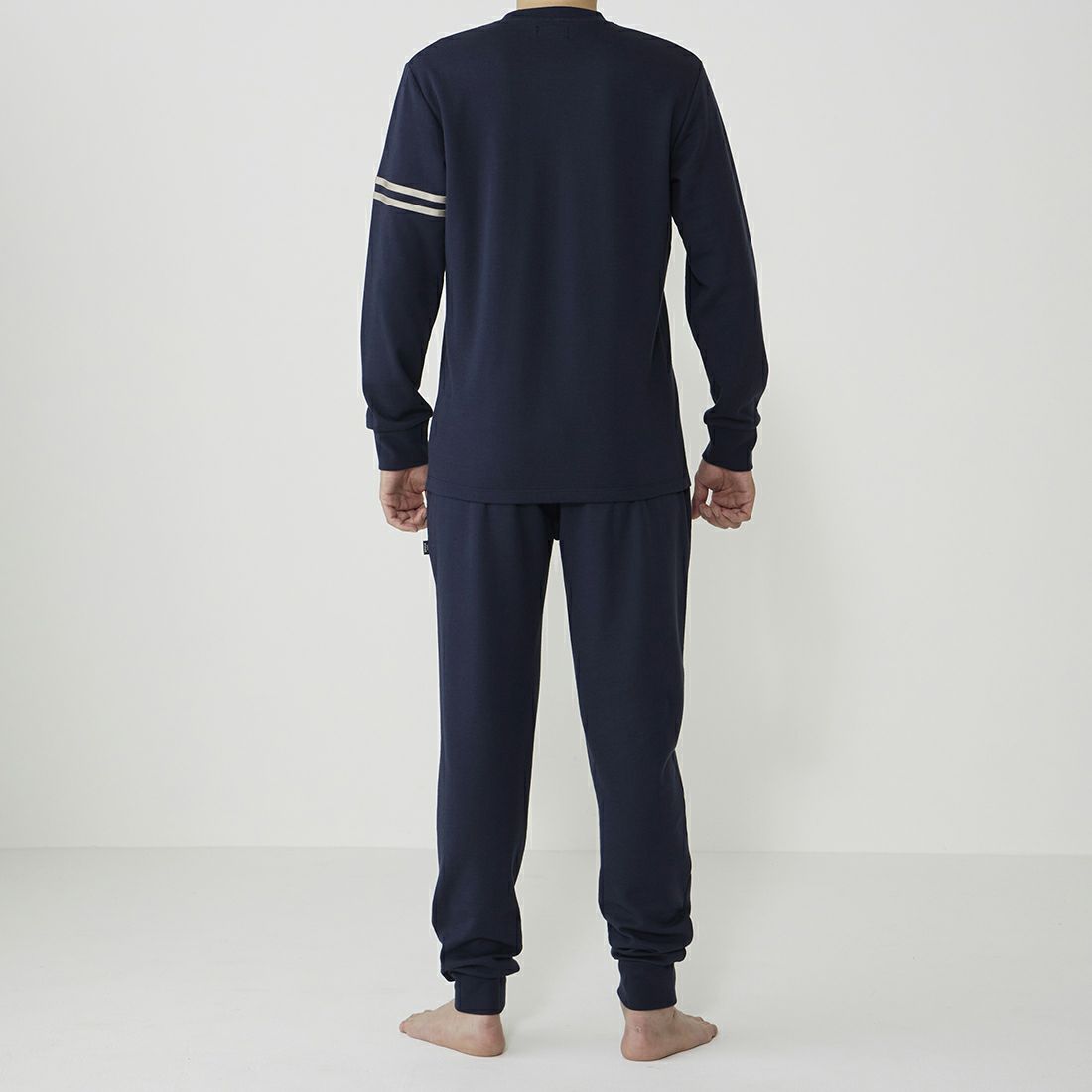 エポカ ウォモ 長袖クルーネック