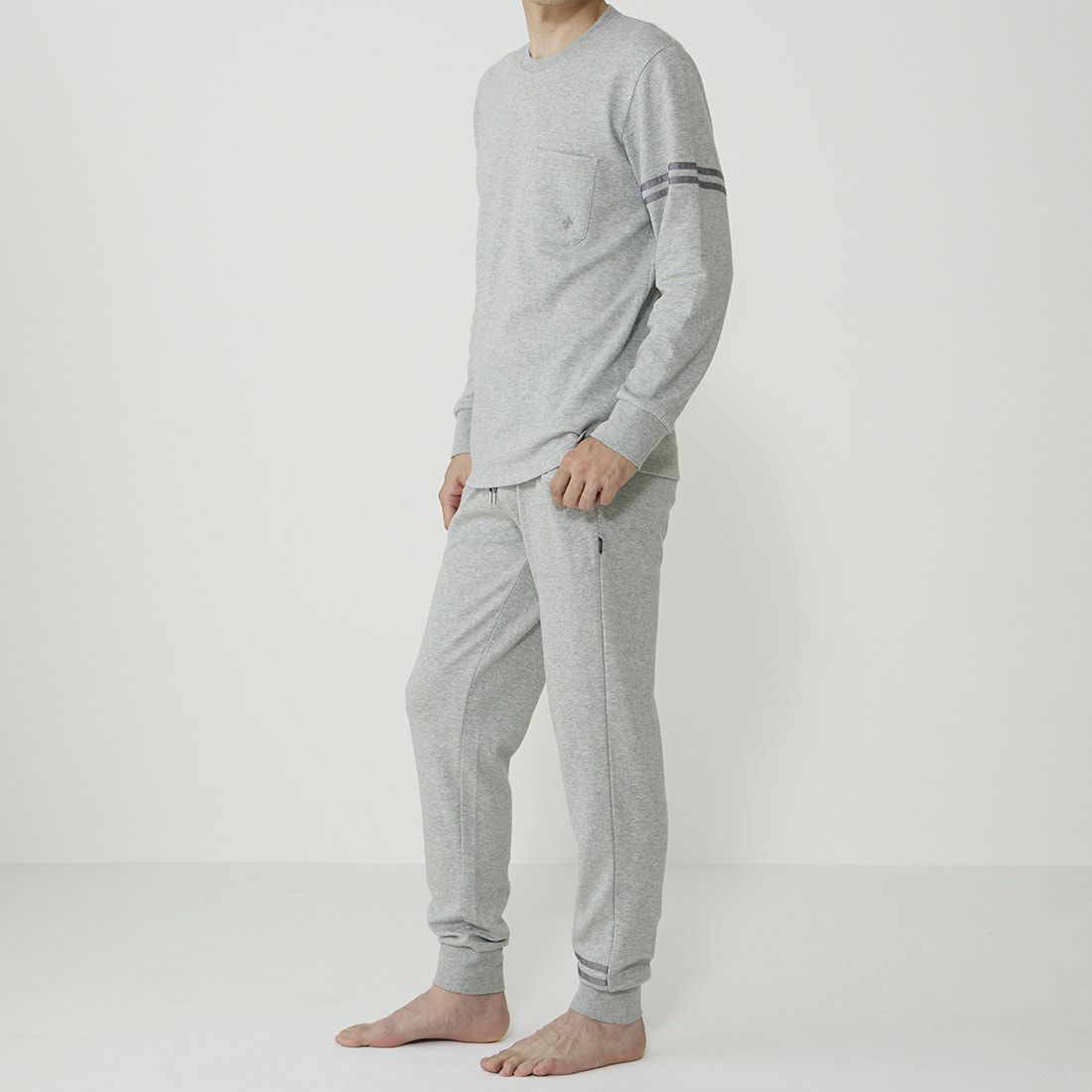 エポカ ウォモ 長袖クルーネック