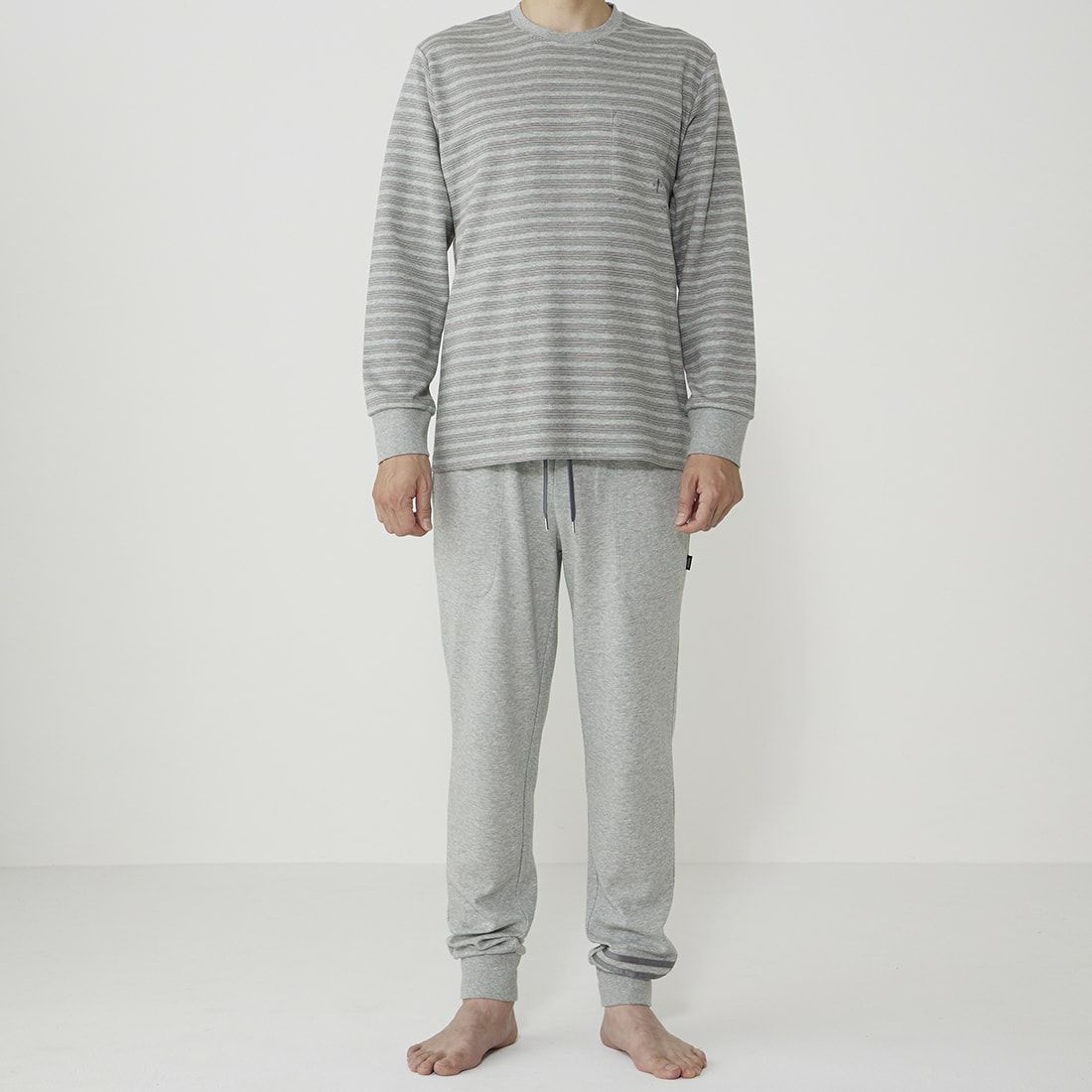 エポカ ウォモ 長袖クルーネック