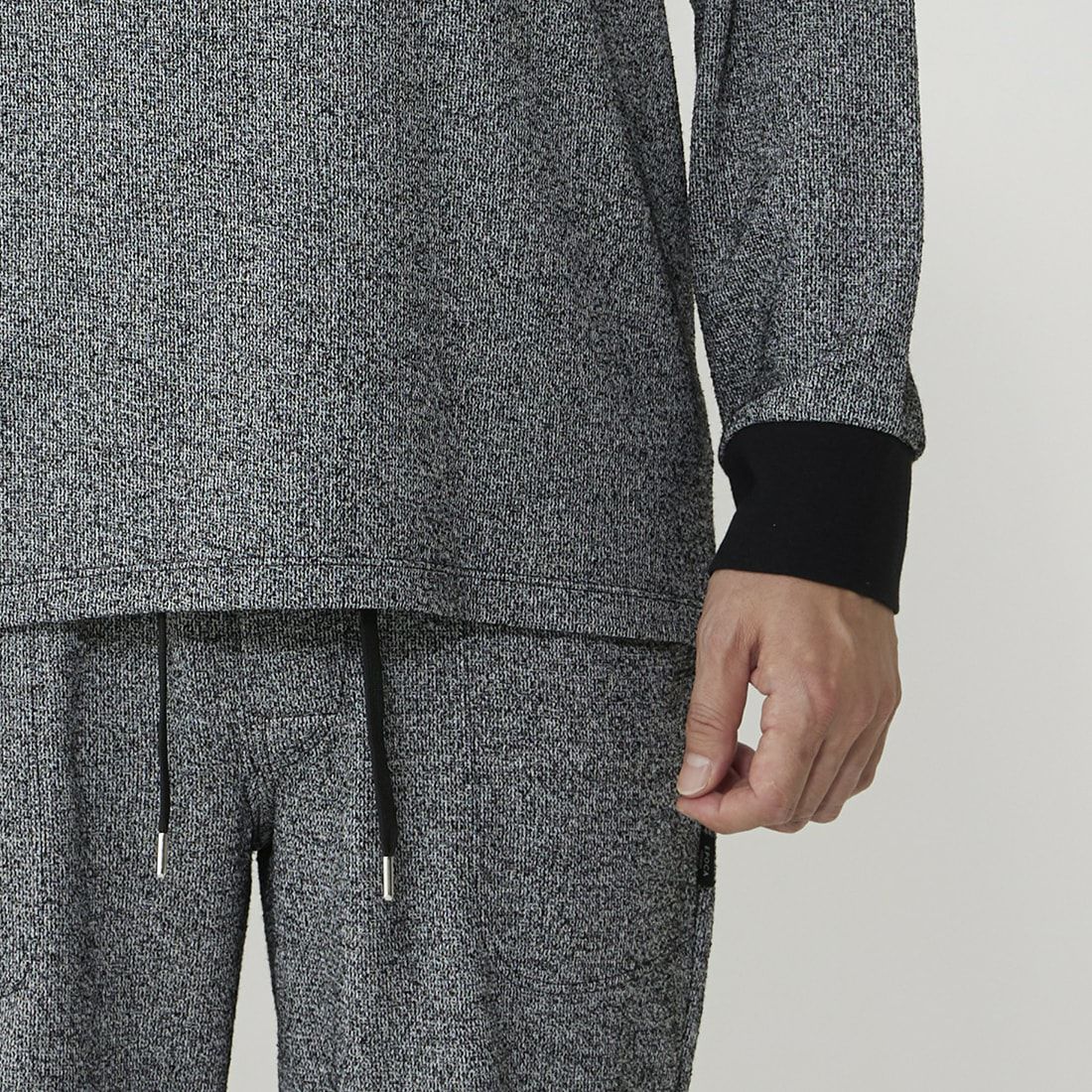 エポカ ウォモ 長袖クルーネック