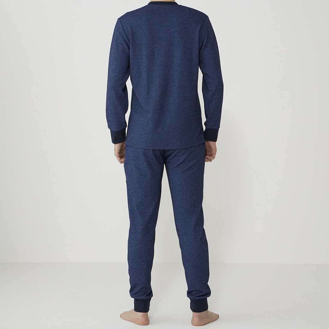 エポカ ウォモ 長袖クルーネック