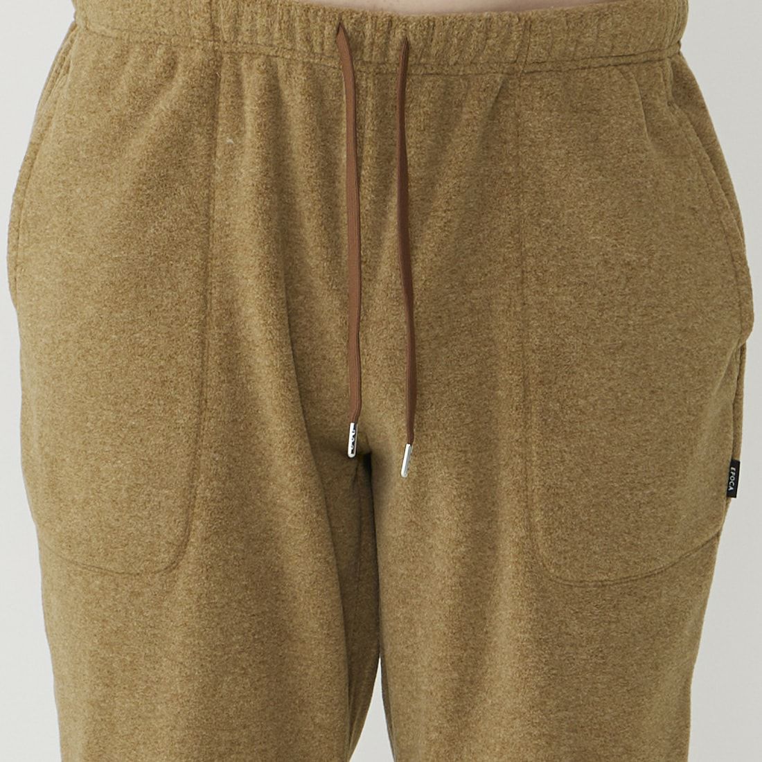 エポカ ウォモ 前閉ロングリブテーパードパンツ